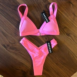 ONEONE Swimwear *Top and Bottom* Pink Kameron top + cheeky bottom bikini